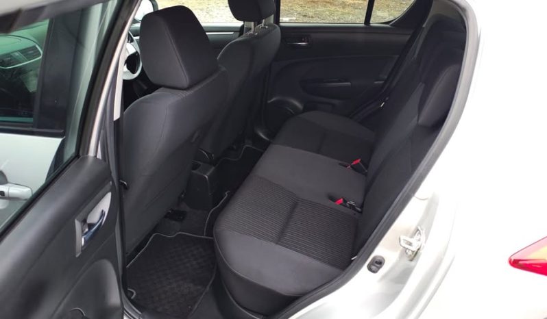 
								2013 Suzuki Swift full									