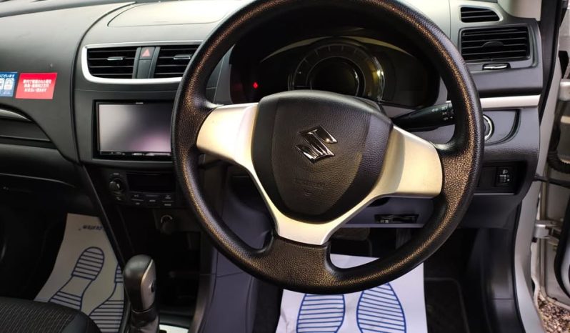 
								2013 Suzuki Swift full									