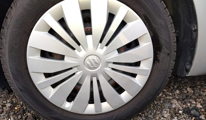 
								2013 Suzuki Swift full									